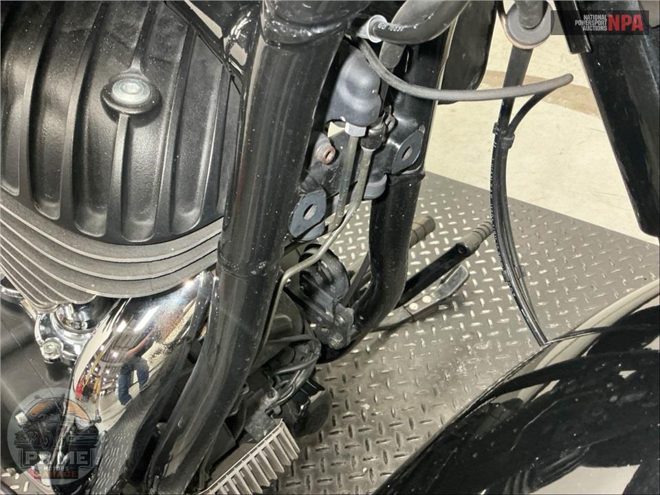 2022 Indian Motorcycle CHIEF BOBBER (ABS) — фото 15