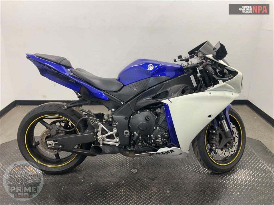 2010 Yamaha YZF-R1 — фото 1