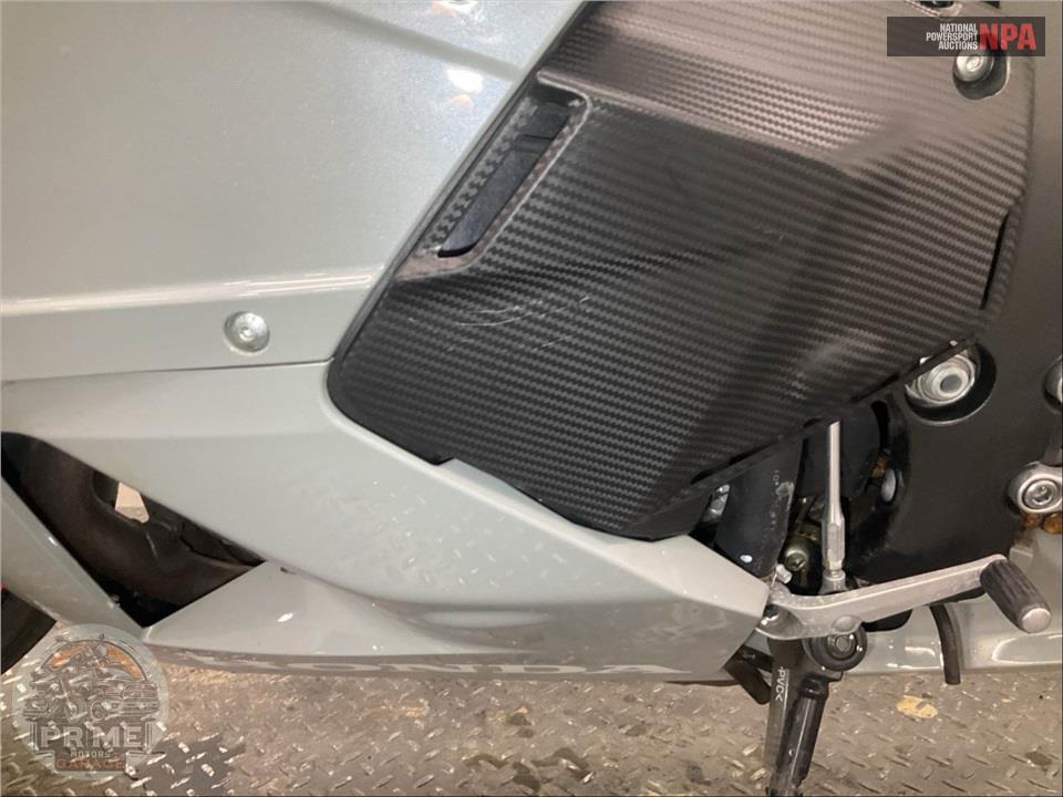 2025 Honda CBR600RR (ABS) — фото 9