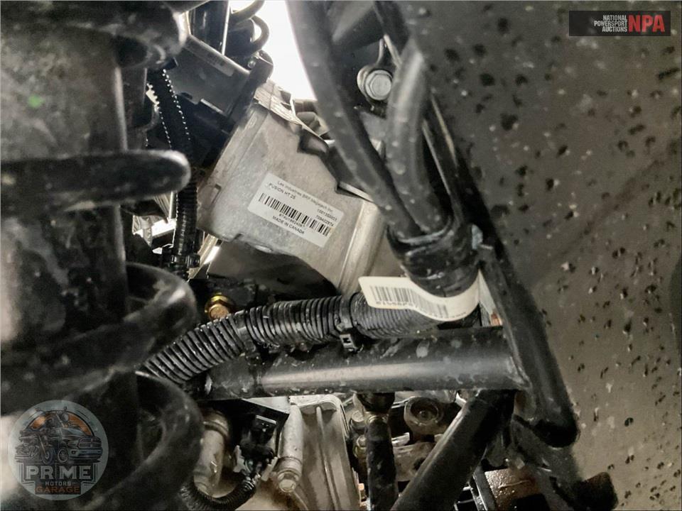 2025 Can-Am OUTLANDER MAX XT 850 — фото 21