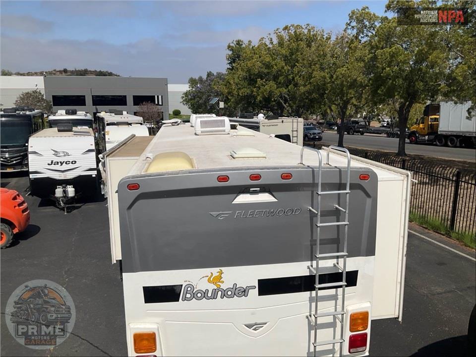 2006 Bounder M-35E (WORKHORSE) — фото 33
