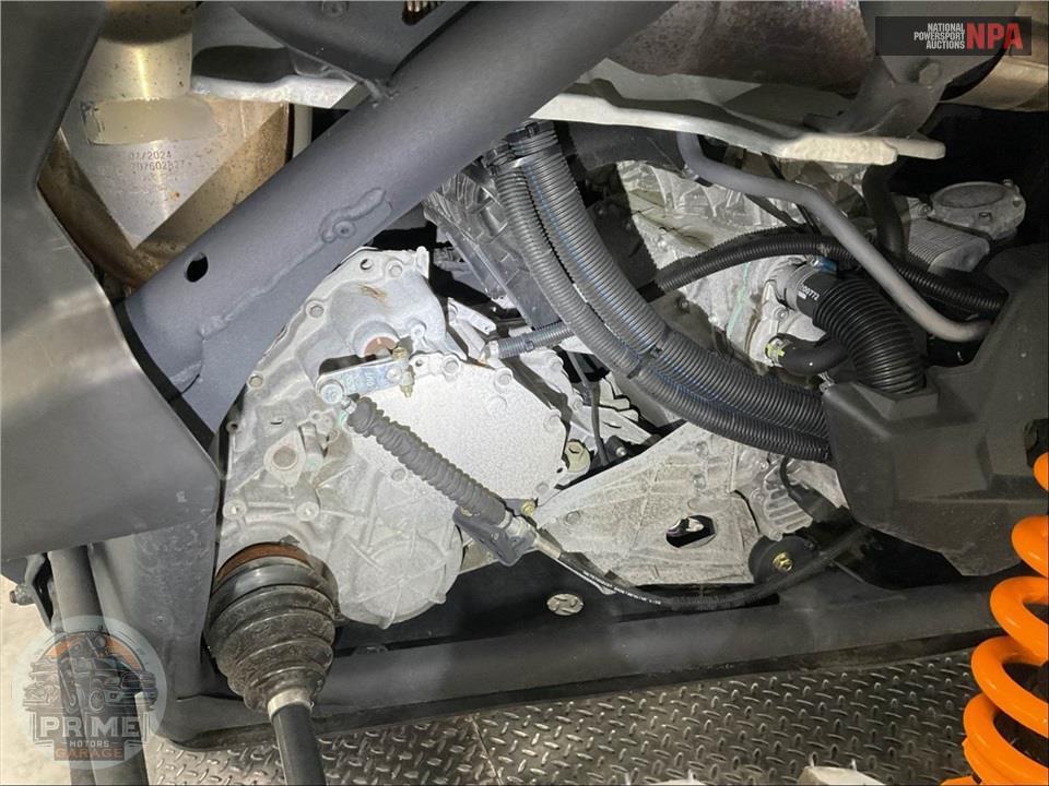 2025 Can-Am MAVERICK X3 MAX DS TURBO — фото 8