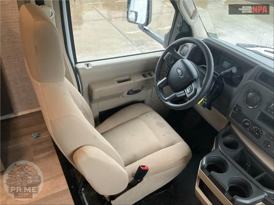 2025 Entegra Coach M-22AF FORD - ODYSSEY SERIES — фото 14