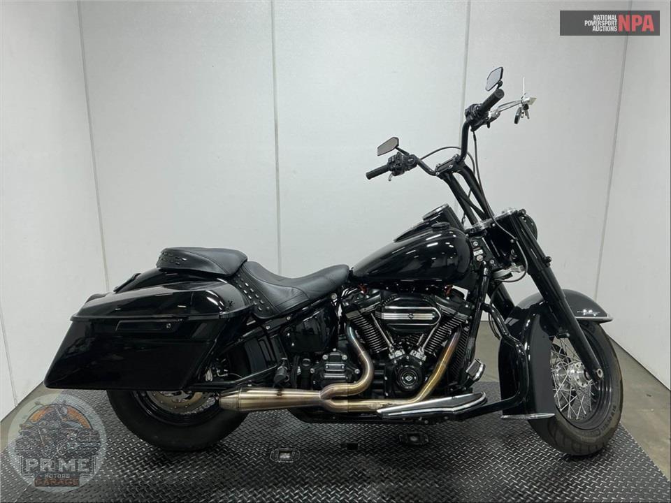 2021 HARLEY-DAVIDSON FLHCS HERITAGE CLASSIC 114