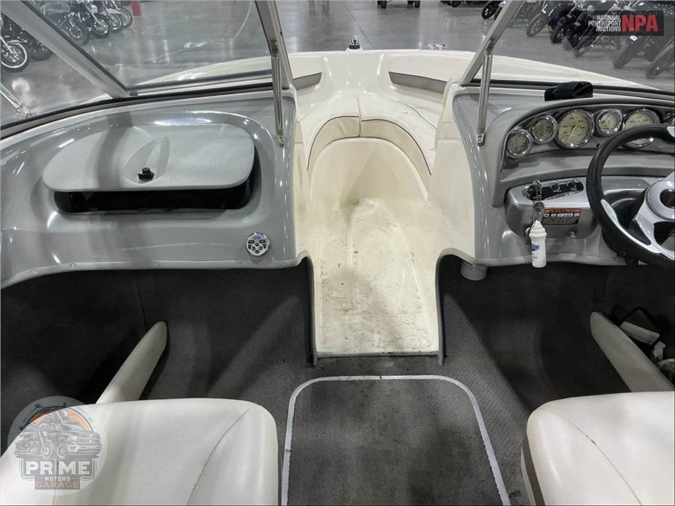 2008 Bayliner Marine 185 BR(**) RUNABOUT SERIES L=18/E=1 140HP MERC IB — фото 24
