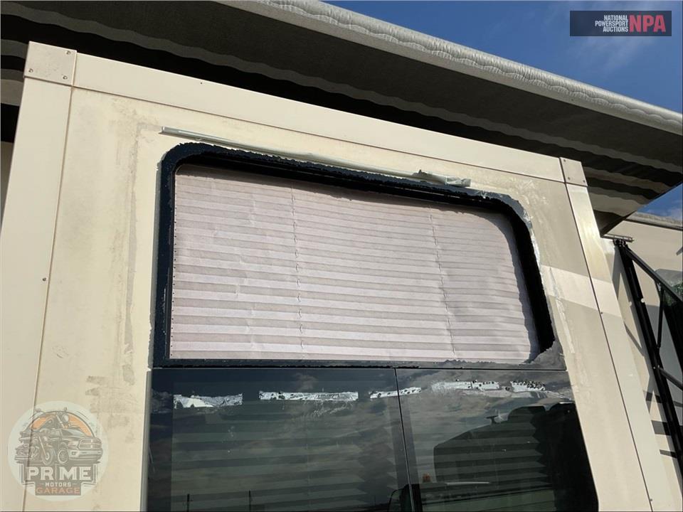 2016 Keystone Rv M-3711 FL - MONTANA FIFTH WHEEL SERIES — фото 27