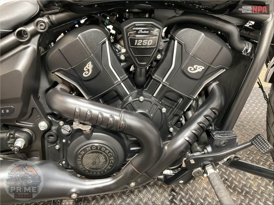 2025 Indian Motorcycle SPORT SCOUT LIMITED WITH TECHOLOGY PACKAGE (COLOR) — фото 6