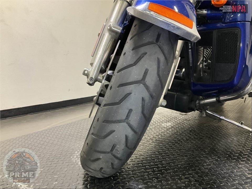 2015 Harley-Davidson FLHTKL ULTRA LIMITED LOW — фото 28