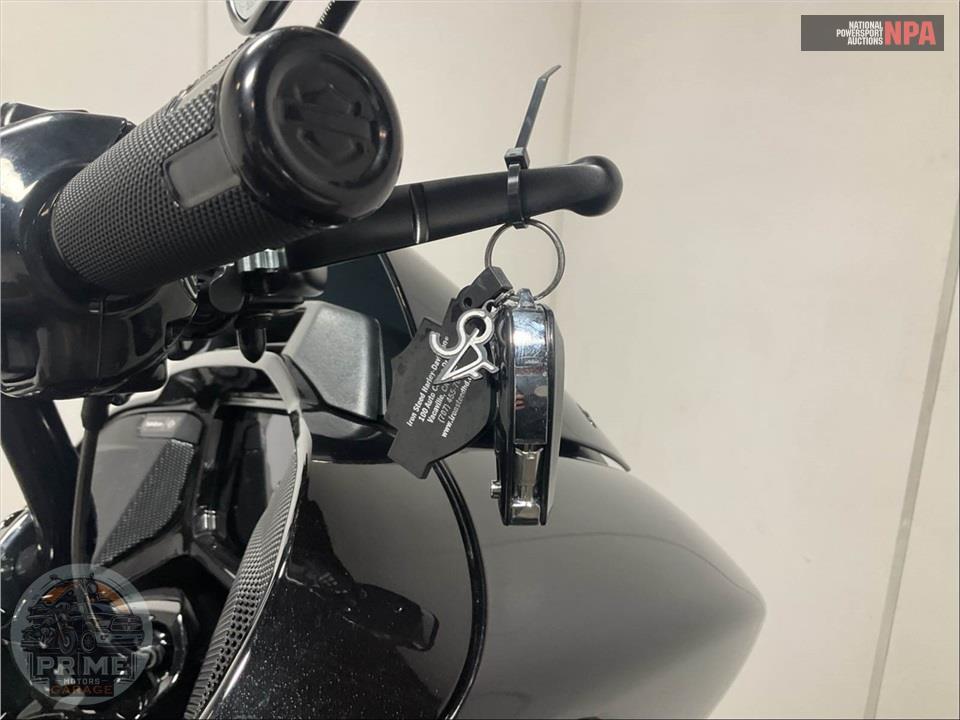 2024 Harley-Davidson FLTRXSTSE CVO ROAD GLIDE ST — фото 9
