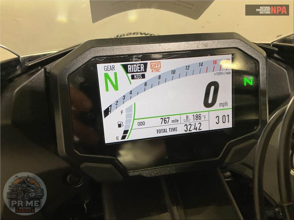 2025 Kawasaki ZX636KSFAL NINJA ZX-6R — фото 5