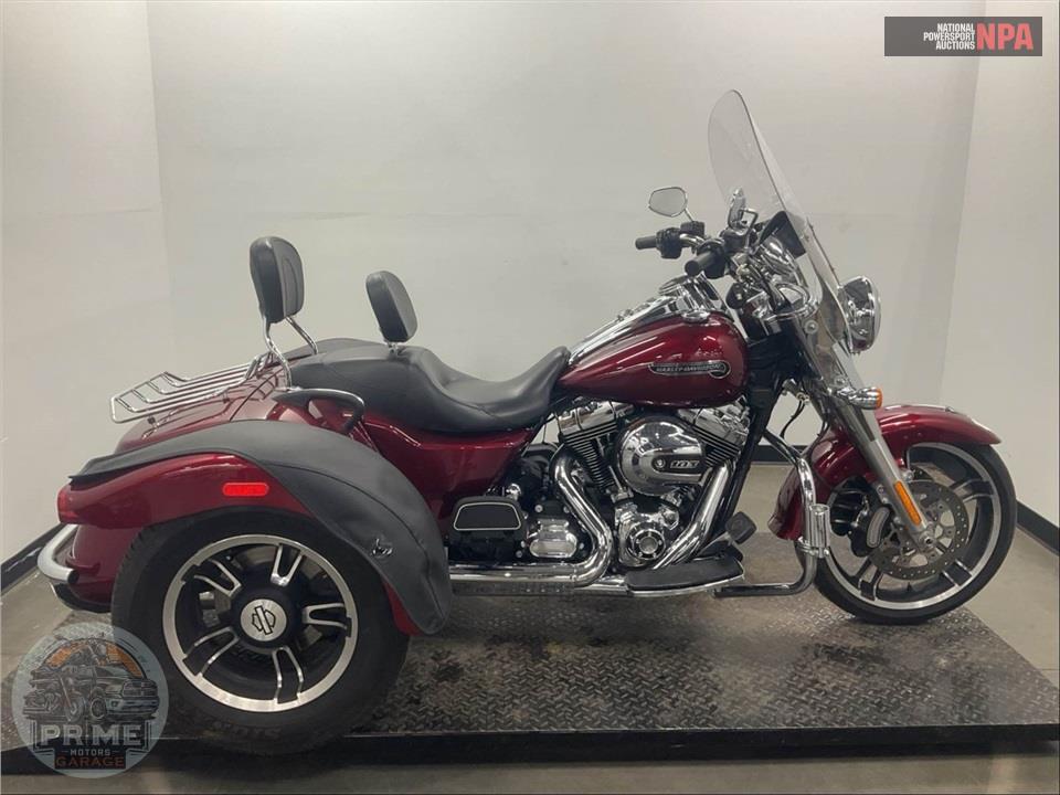 2016 Harley-Davidson FLRT FREEWHEELER — фото 1