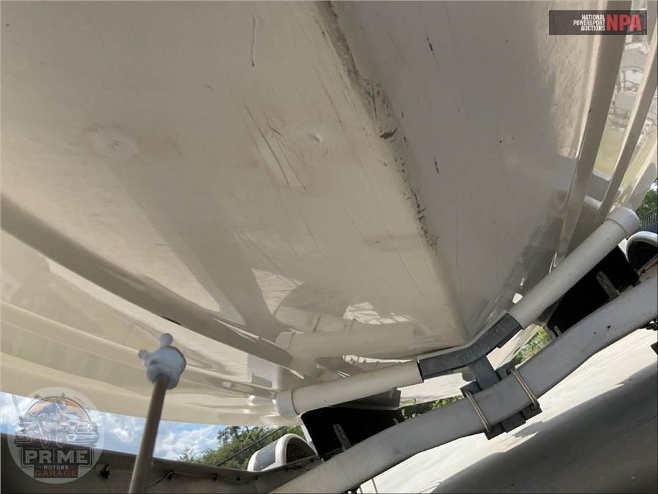 2018 Bayliner Marine 190 DB(***) DECK BOAT SERIES L=19/E=1-150HP MERCURY OB — фото 14