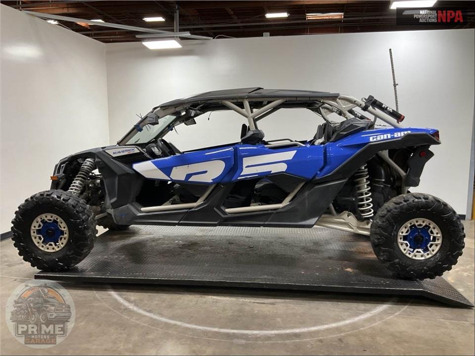 2023 Can-Am MAVERICK X3 MAX X RS TURBO RR SMART-SHOX 72 (RED OR BLUE) — фото 3