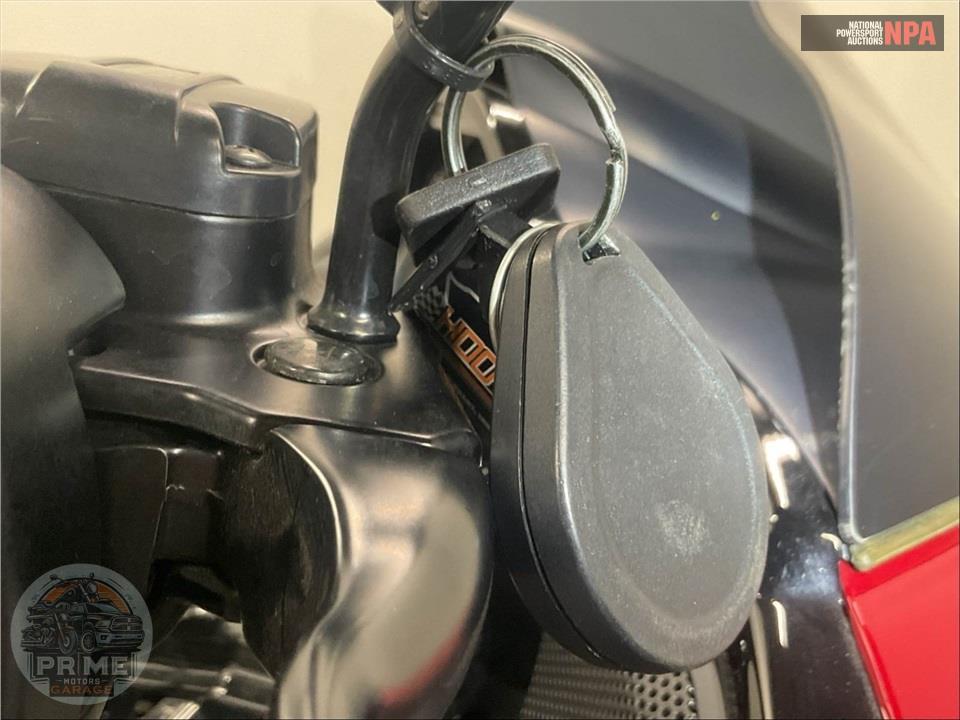 2020 Harley-Davidson FLTRXS ROAD GLIDE SPECIAL — фото 11