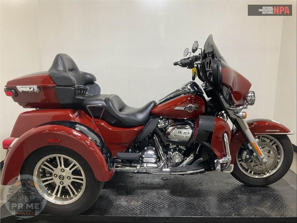 2024 Harley-Davidson FLHTCUTG TRI GLIDE ULTRA CLASSIC — фото 1