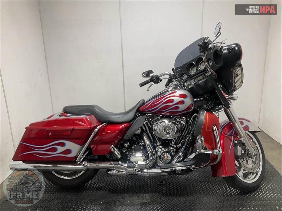 2012 Harley-Davidson FLHX STREET GLIDE — фото 1