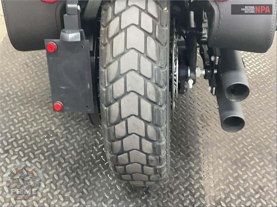 2021 Indian Motorcycle SCOUT BOBBER (ABS, BLACK SMOKE) — фото 18