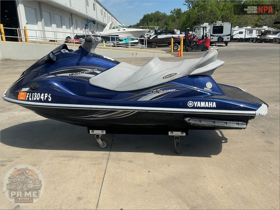 2013 Yamaha WAVE RUNNER VX CRUISER — фото 3