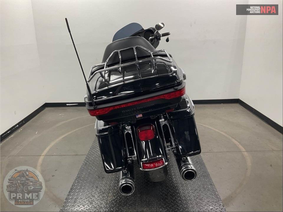 2016 Harley-Davidson FLHTCU ULTRA CLASSIC ELECTRA GLIDE — фото 4