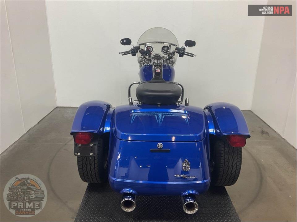 2019 Harley-Davidson FLRT FREEWHEELER — фото 4