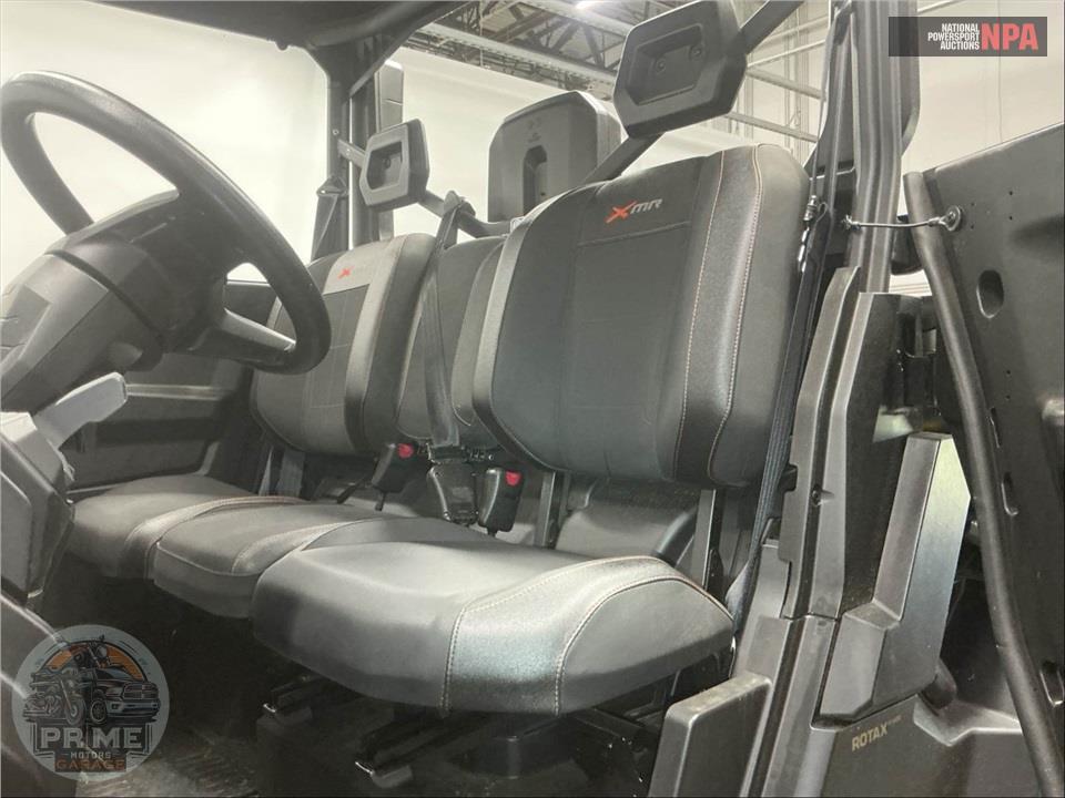2026 Can-Am DEFENDER X MR HD11 WITH HALF DOORS — фото 21