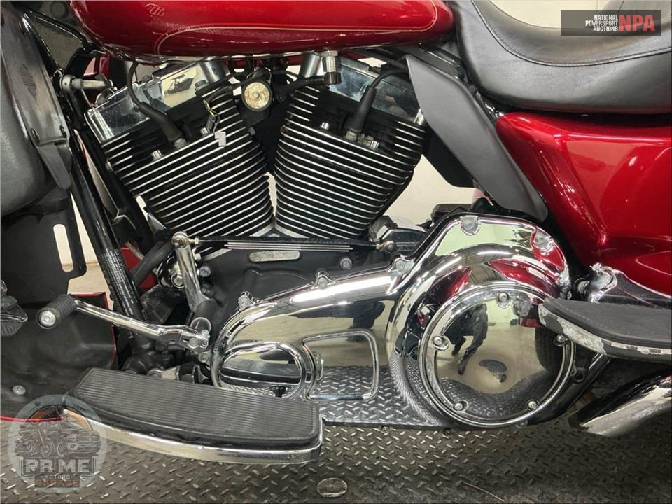 2013 Harley-Davidson FLHTCUTG TRIGLIDE UL CLSC — фото 7