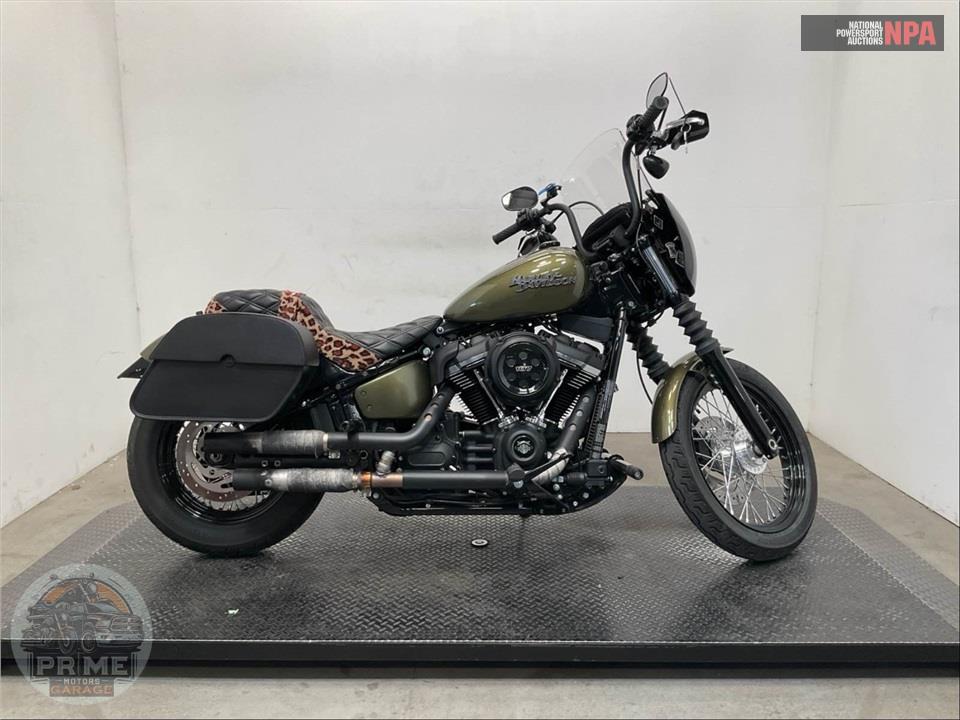 2018 Harley-Davidson FXBB STREET BOB — фото 1