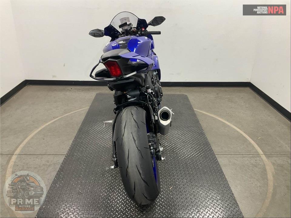 2023 Yamaha YZF-R1 — фото 4