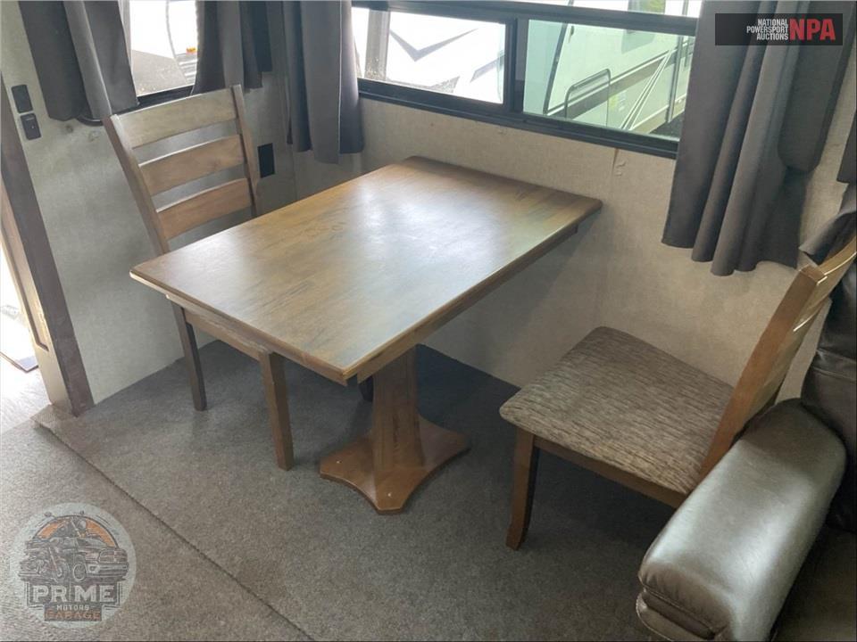2019 Keystone Rv M-361 RLW - COUGAR FIFTH WHEEL SERIES — фото 10