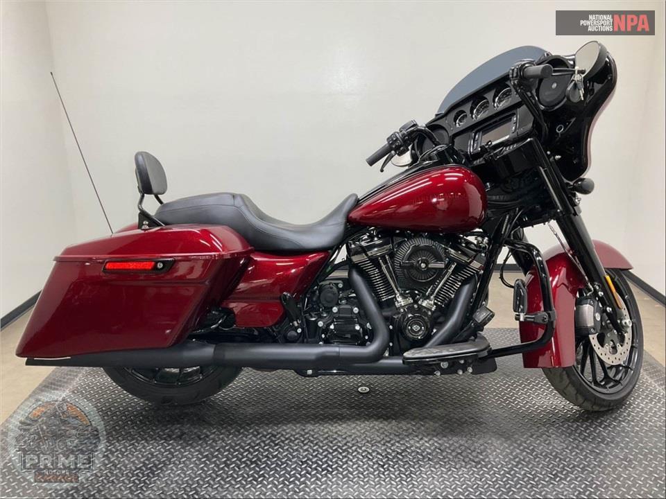 2018 Harley-Davidson FLHXS STREET GLIDE SPECIAL — фото 1