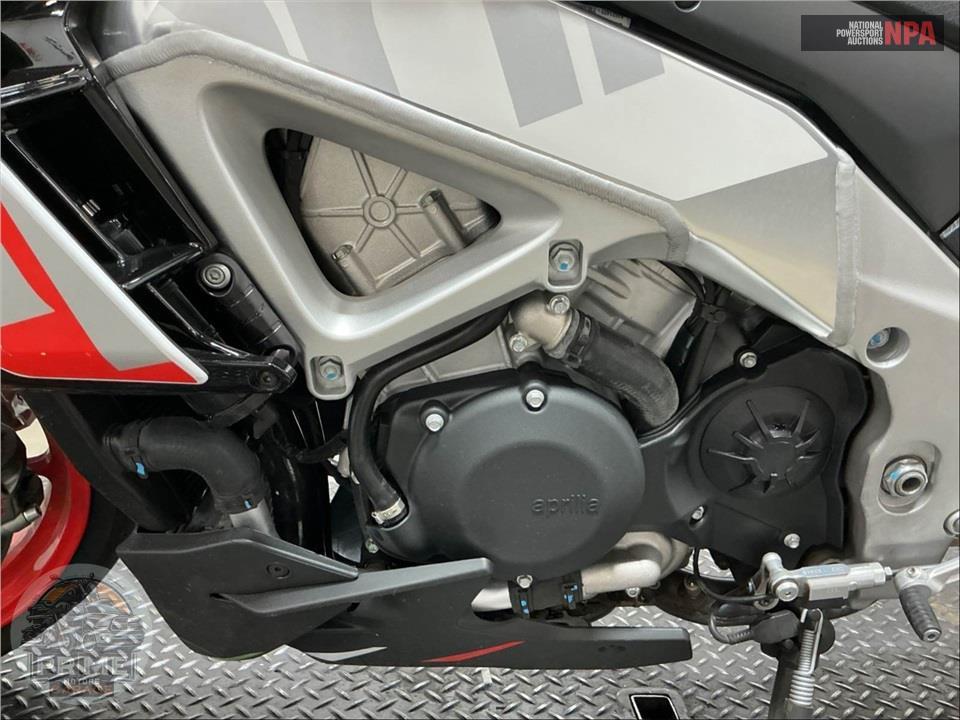 2024 Aprilia TUONO V4 FACTORY 1100 — фото 7