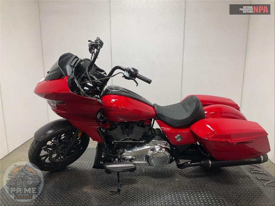 2025 Harley-Davidson FLTRXSTSE CVO ROAD GLIDE ST — фото 3