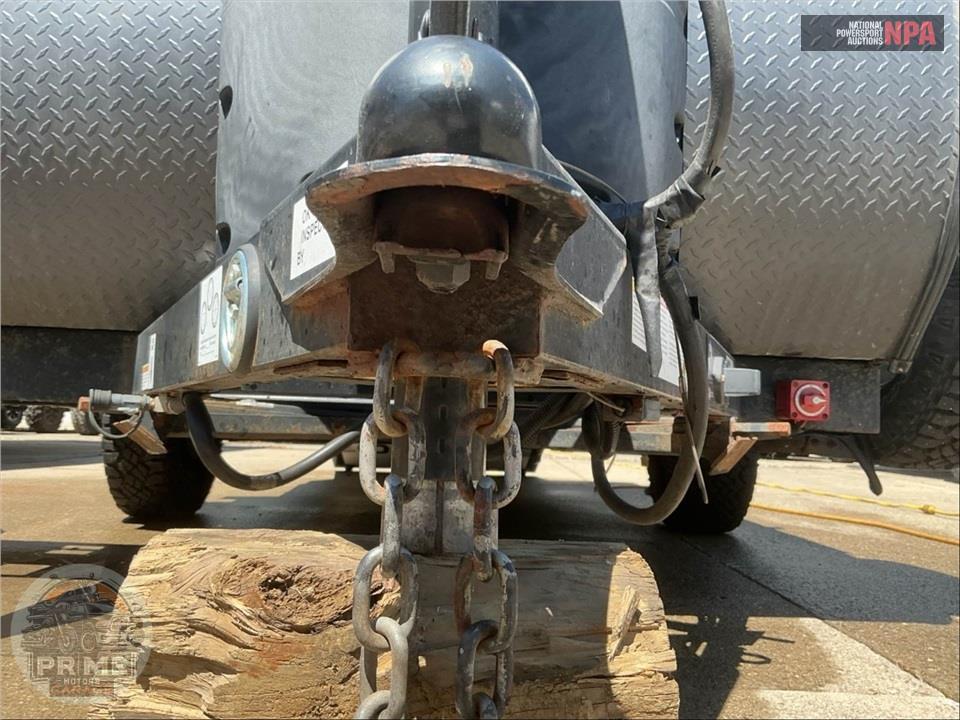 2022 No Boundaries M-10.6 - 10 TOY HAULER SERIES — фото 32