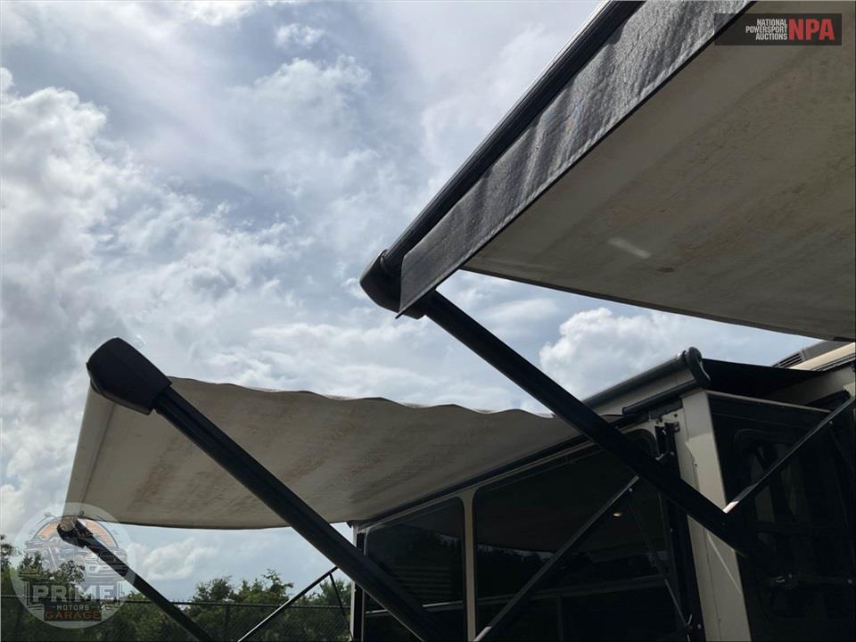 2018 Keystone Rv M-32 RLI - COUGAR X-LITE SERIES — фото 22