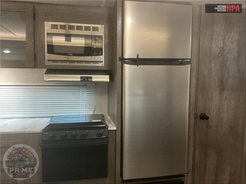 2020 Wildwood By Forest River M-263BHXL X-LITE SERIES — фото 20