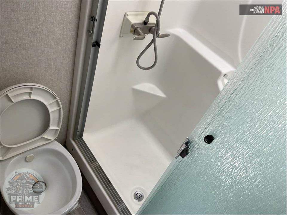 2018 Keystone Rv M-3731 FL MONTANA FIFTH WHEEL SERIES — фото 21