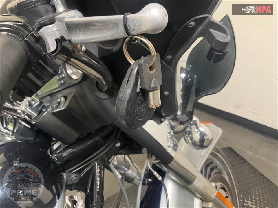 2013 Harley-Davidson FLHTK ELECTRA GLIDE UL LI — фото 12