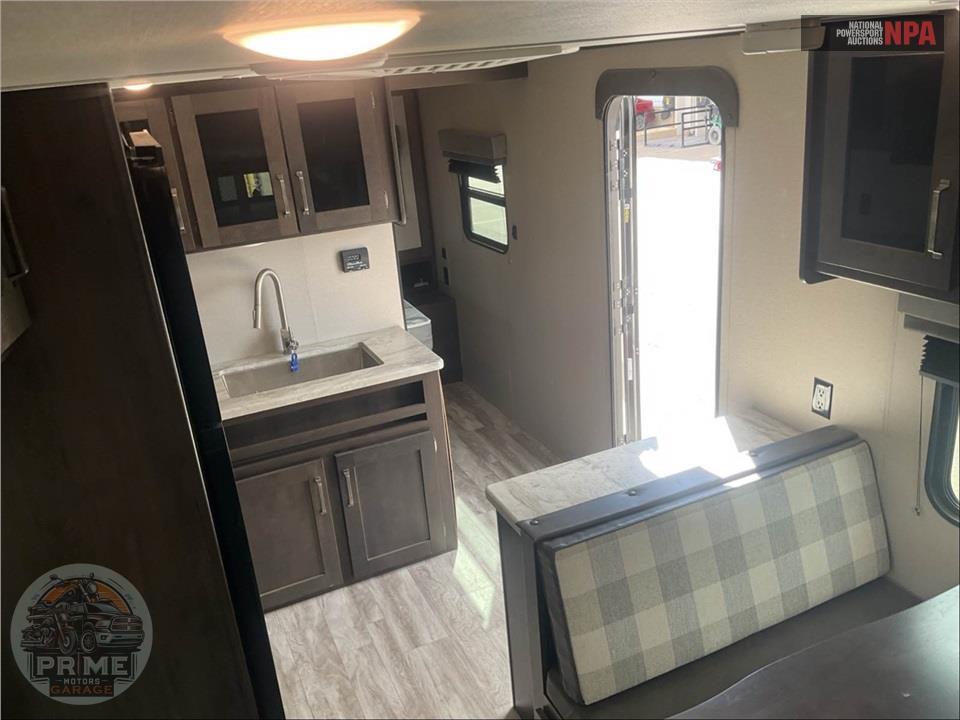 2021 Grand Design Recreational Vehicles M-247BH - TRANSCEND XPLOR SERIES — фото 9