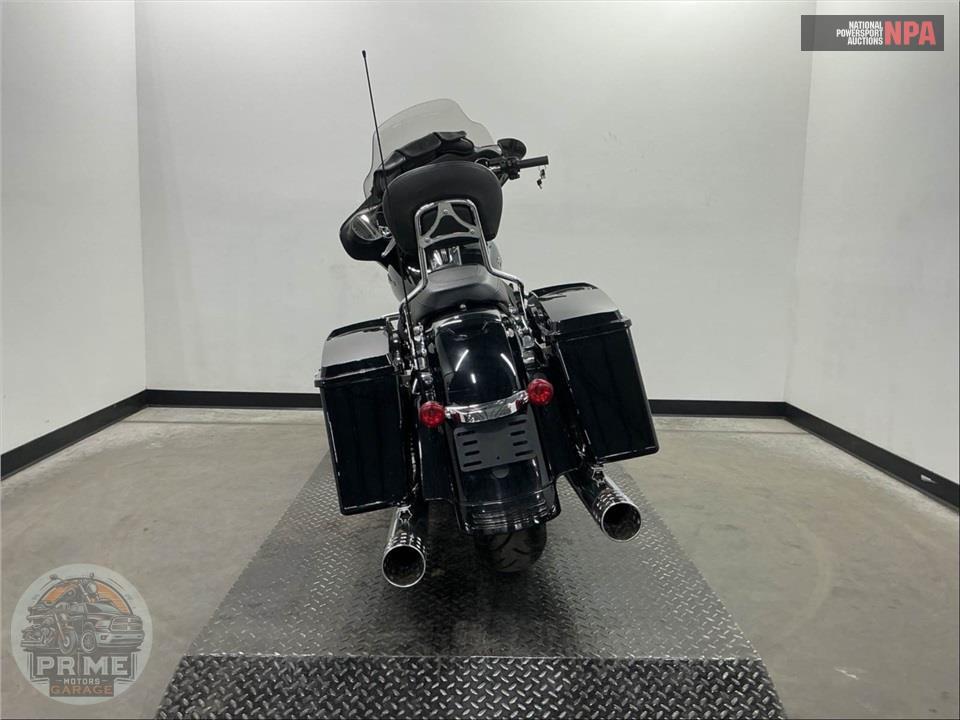 2013 Harley-Davidson FLHX STREET GLIDE — фото 4