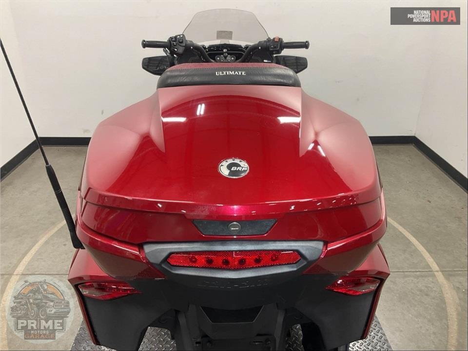 2018 Can-Am SPYDER F3 LIMITED SE6 — фото 23