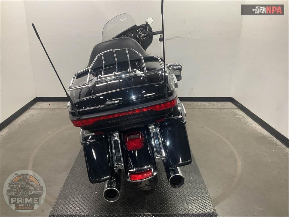 2014 Harley-Davidson FLHTCU ULTRA CLASSIC ELECTRA GLIDE — фото 4