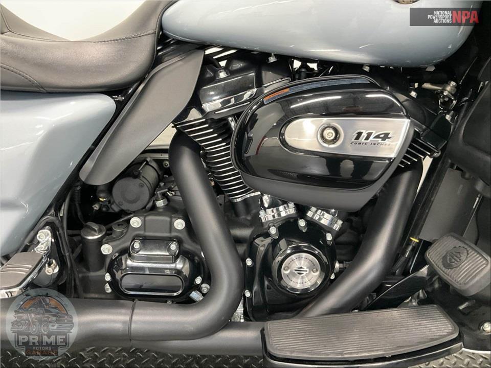 2023 Harley-Davidson FLTRK ROAD GLIDE LIMITED — фото 6