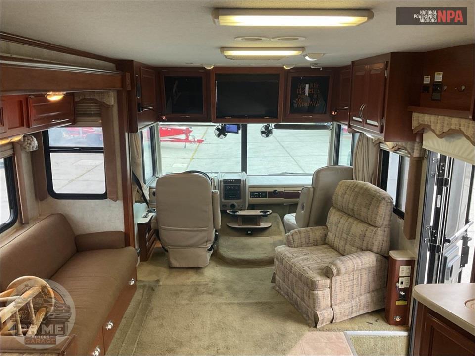 2006 Bounder M-34F (WORKHORSE) — фото 17