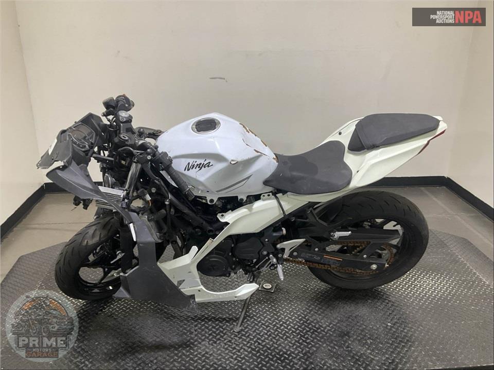 2023 Kawasaki EX400GPFNN NINJA 400 (ABS) — фото 3