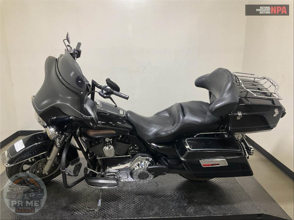 2007 Harley-Davidson FLHTC ELECTRA GLIDE CLASSIC — фото 3