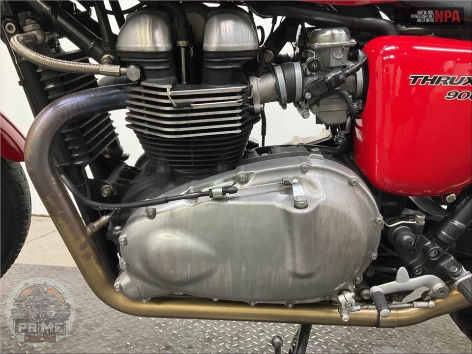 2012 Triumph THRUXTON — фото 7