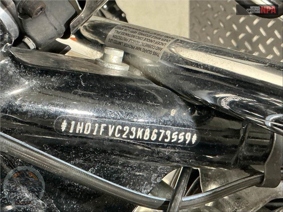 2019 Harley-Davidson FLHT ELECTRA GLIDE STANDARD — фото 54