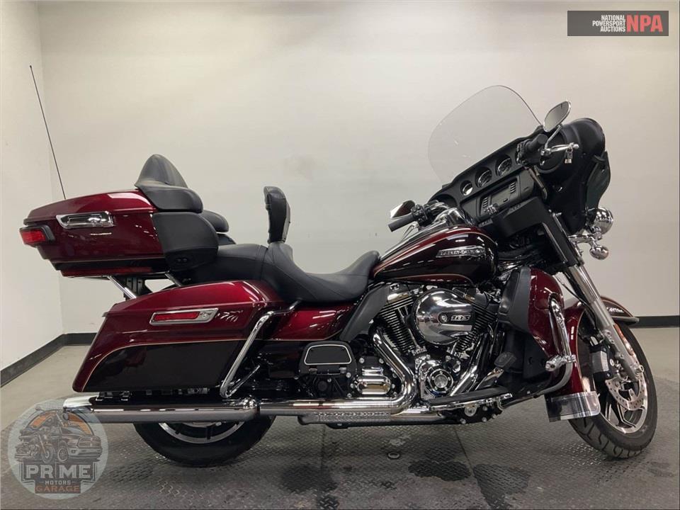 2015 Harley-Davidson FLHTCU ULTRA CLASSIC ELECTRA GLIDE — фото 1