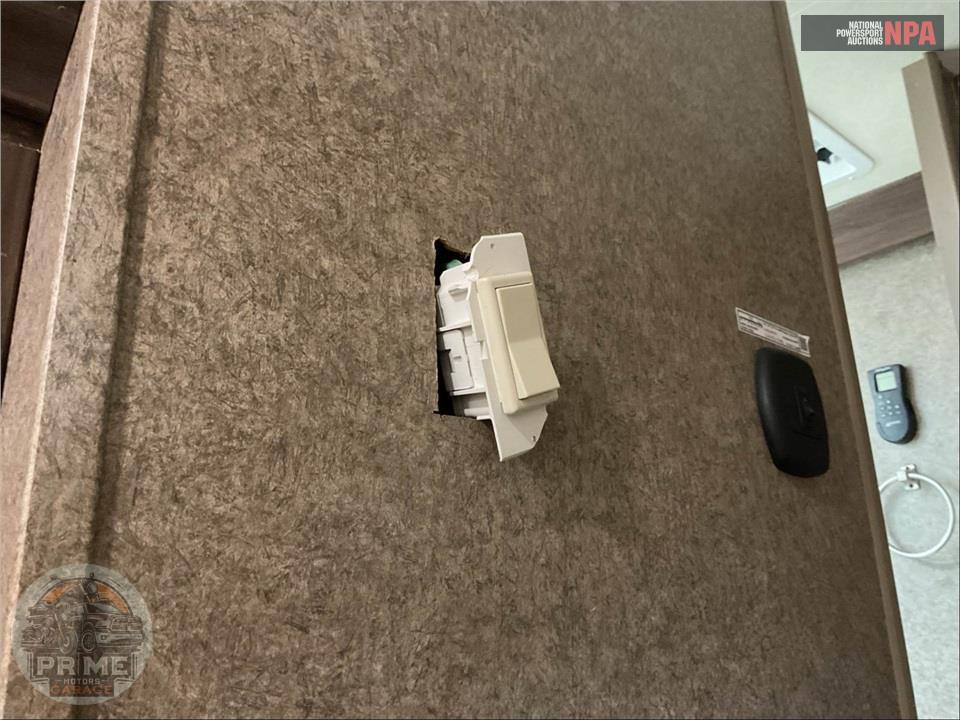 2019 Rockwood By Forest River M-8299BS - SIGNATURE FIFTH WHEEL SERIES — фото 24