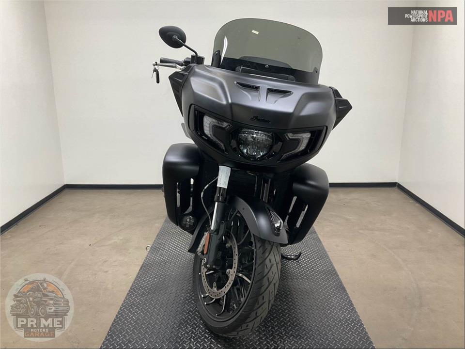 2024 Indian Motorcycle PURSUIT DARK HORSE W/AUDIO (BLACK) — фото 2